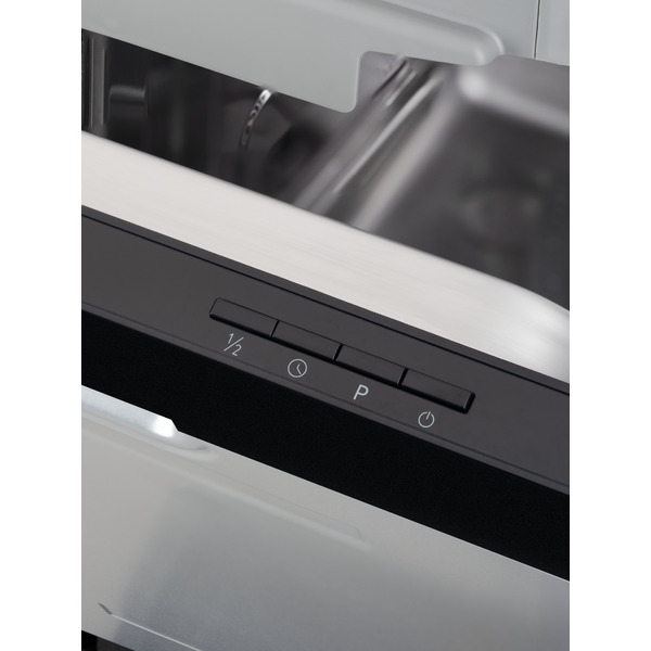 Встраиваемая посудомоечная машина DeLonghi DDW 06S Lunaria