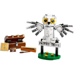 Конструктор LEGO Harry Potter 76425 Хедвиг на Тисовой улице 4