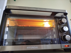 Мини-печь Hyundai MIO-HY091 черный