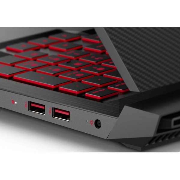 Игровой ноутбук Omen by HP 15-ce040ur (2WB67EA)