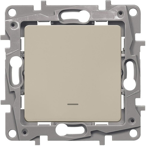 Выключатель Legrand Etika 672304