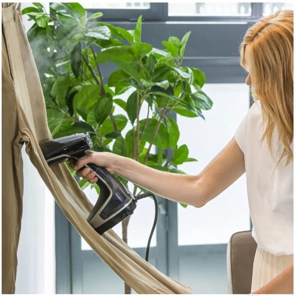 Отпариватель Tefal Access Steam Force DT8230E1