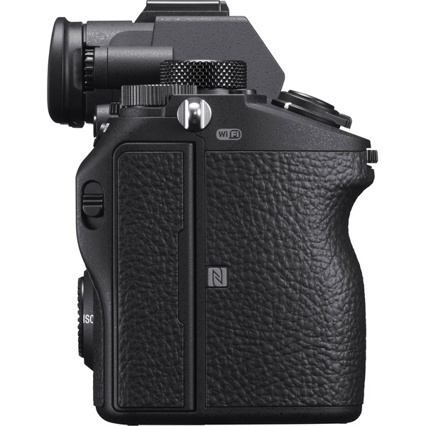 Фотокамера SONY Alpha a7 III Body (ILCE-7M3)