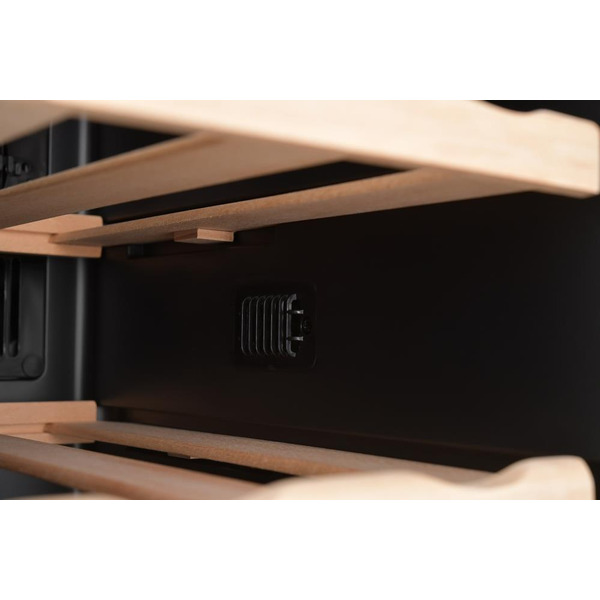 Винный шкаф ZUGEL ZTWF181DB