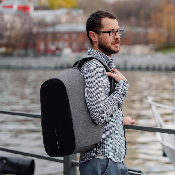 Рюкзак для ноутбука XD DESIGN Bobby Hero XL P705.712 (серый)