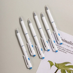 Шариковая ручка Deli Xtream EQ42-BL