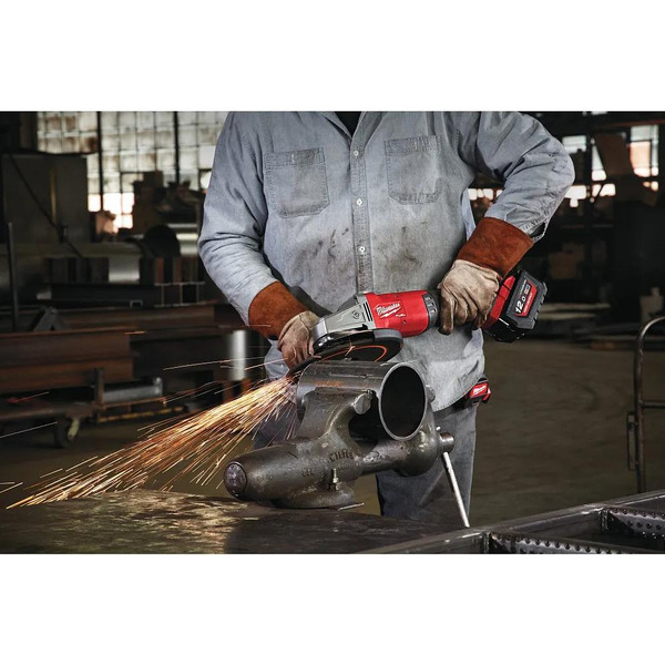 Угловая шлифмашина Milwaukee M18 Fuel FLAG230 XPDB-0С 4933464114 (без АКБ, кейс)