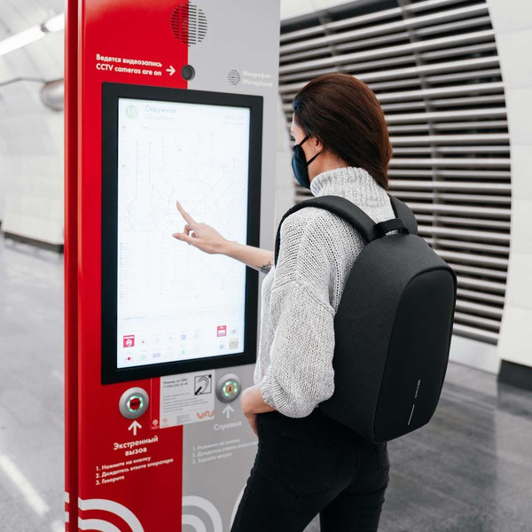 Рюкзак для ноутбука XD DESIGN Bobby Hero Small P705.701 (черный)