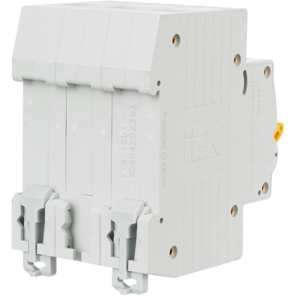 Выключатель автоматический IEK ВА 47-29 3п 63А C MVA20-3-063-C