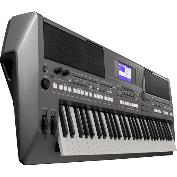 Рабочая станция Yamaha PSR-S670
