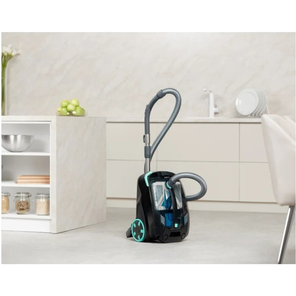 Пылесос Thomas DryBox Amfibia Family 788599