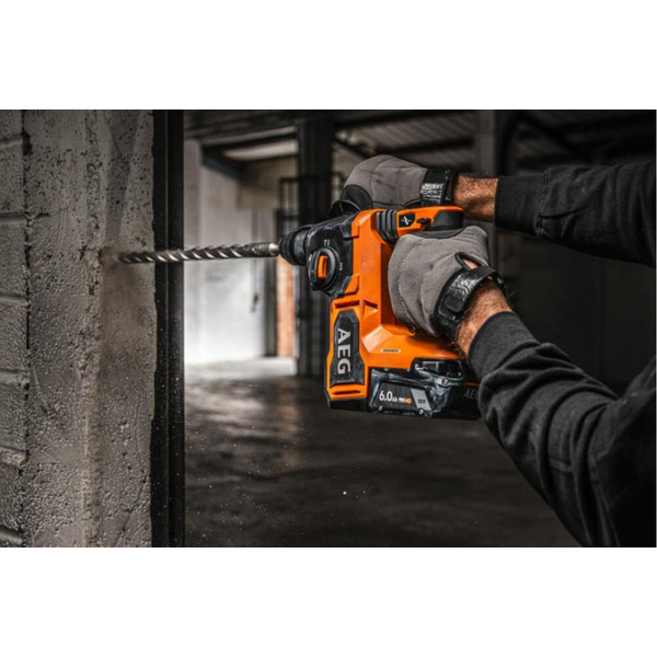 Перфоратор AEG Powertools BBH 18BL2-0 4935480697 (без АКБ и ЗУ)