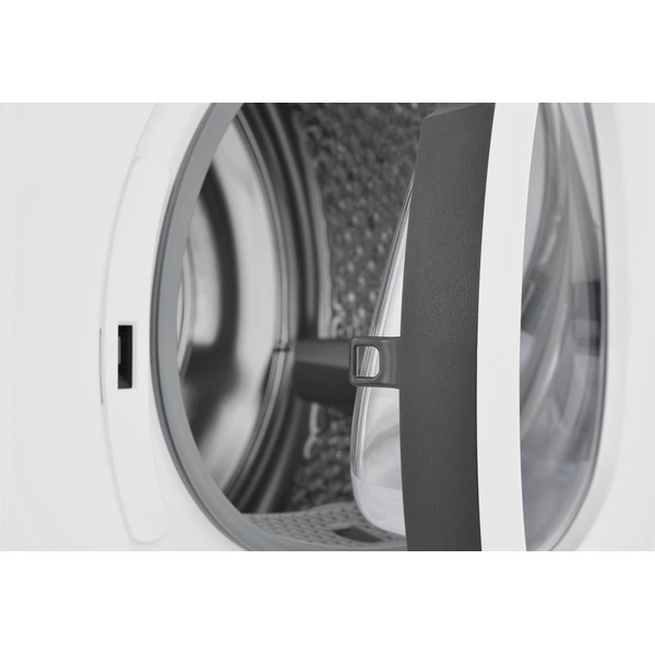 Сушильная машина Indesit IAS3725