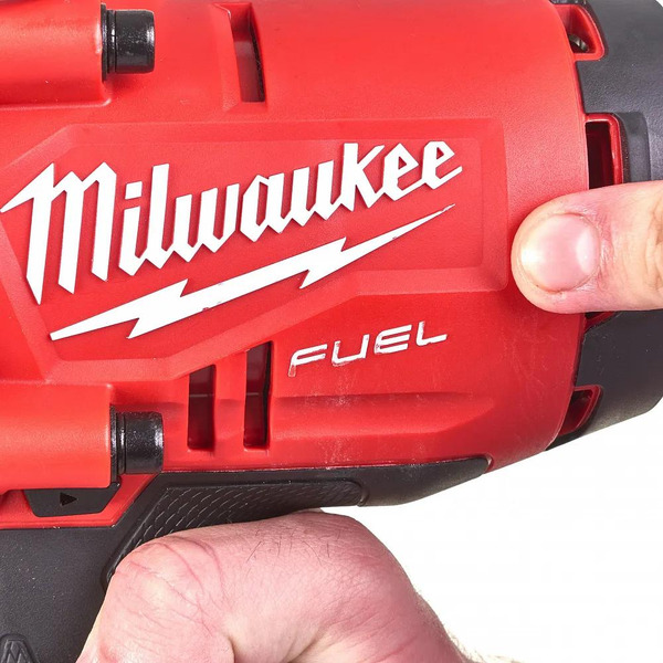 Гайковерт Milwaukee M18 Fuel One-Key 1" 4933459732 (без АКБ и ЗУ)