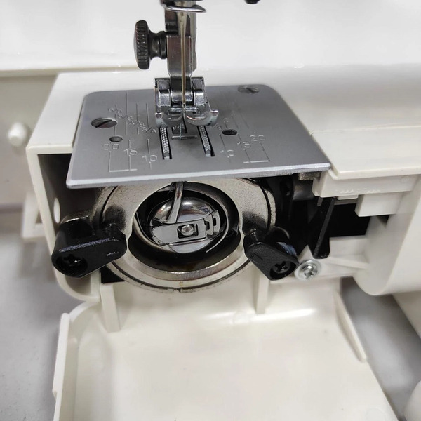 J-395 Швейная машина бытовая Jasmine