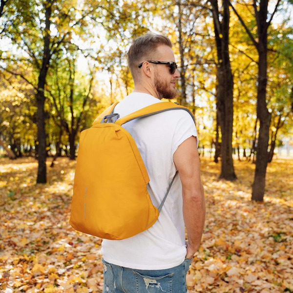 Рюкзак для ноутбука XD DESIGN Bobby Soft P705.798 (желтый)