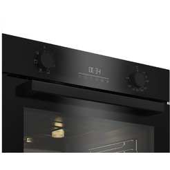 Духовой шкаф Beko BBIE17300B