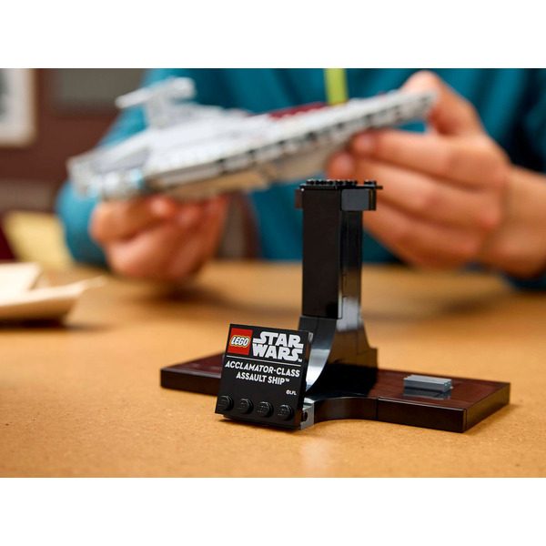 Конструктор LEGO Star Wars 75404 Штурмовой корабль класса Аккламатор