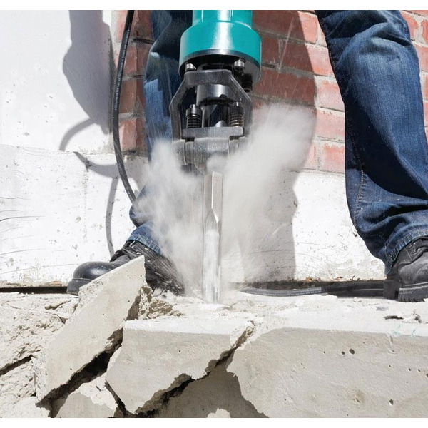 Отбойный молоток MAKITA HM1812