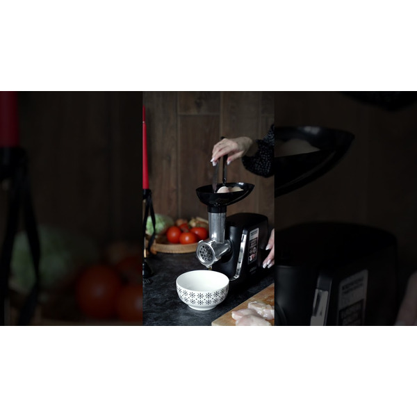 Мясорубка Aresa AR-2104