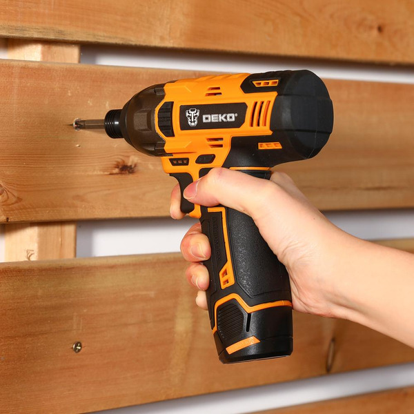 Винтоверт Deko DKIS12-Li (063-4105)