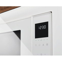 Микроволновая печь Electrolux LMS4253TBW