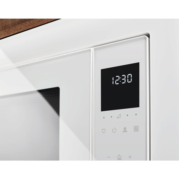 Микроволновая печь Electrolux LMS4253TBW