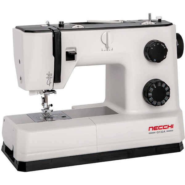 Швейная машина Necchi Q132A