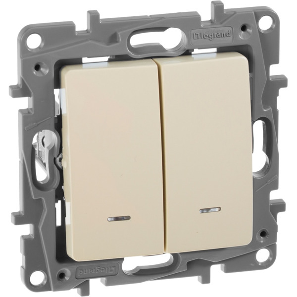 Выключатель Legrand Etika 672304