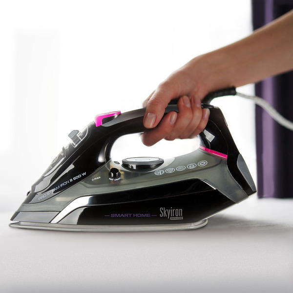 Утюг REDMOND RI-C254S