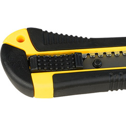 Нож строительный с выдвижными лезвиями Kolner KUK 18-2