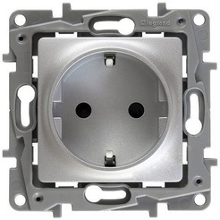 Розетка Legrand Etika 672422