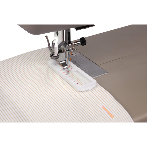 Швейная машина JAGUAR Power Fabriq 17