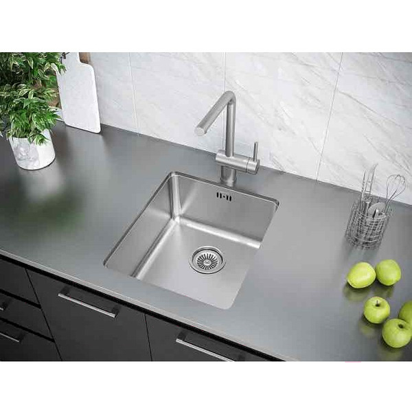 Кухонная мойка Paulmark PM904438-BS