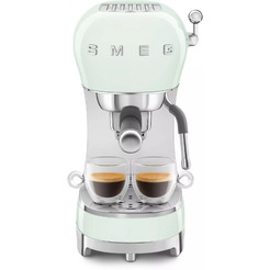 Рожковая кофеварка Smeg ECF02PGEU