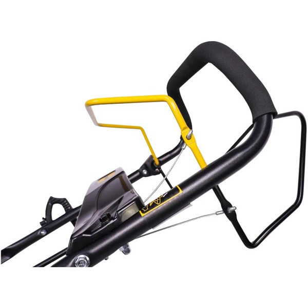 Газонокосилка бензиновая Champion LM4627