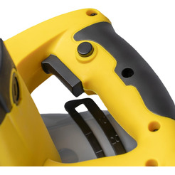 Дисковая пила KOLNER KCS 210/2000 2000Вт