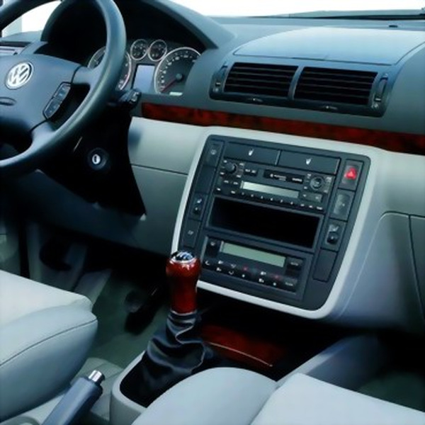 Рамка INCAR RVW-FC914 (VW Sharan 2010+, SEAT Alhambra 2010+)