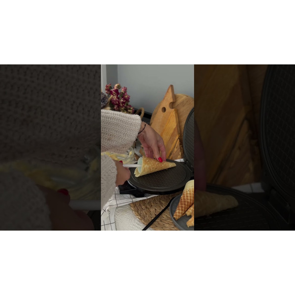 Вафельница ARESA AR-2803