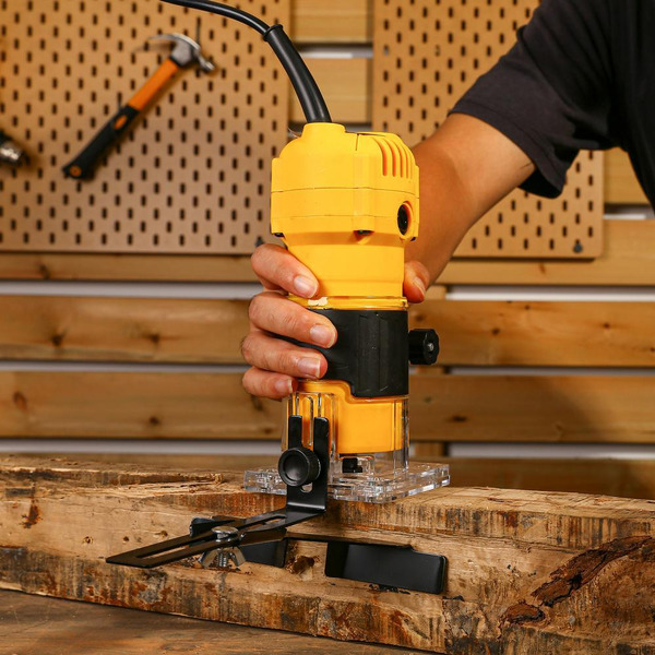 Фрезер Deko DKR800 (063-4209)