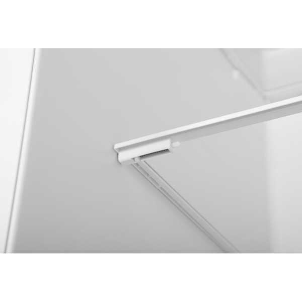 Холодильник Hyundai CS5003F (белое стекло)