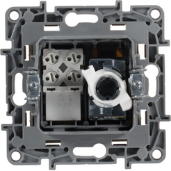 Розетка Legrand Etika 672352