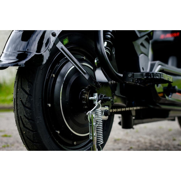 Электроскутер AVM Delta (черный)