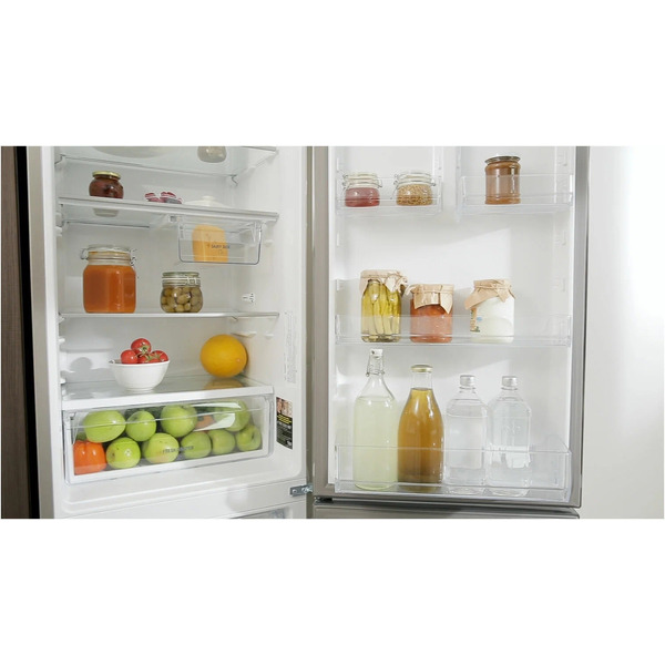 Холодильник Hotpoint-Ariston HS 4200 X