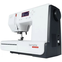 Швейная машина бытовая BERNETTE B 37