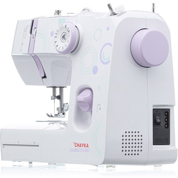 Швейная машина Chayka 590