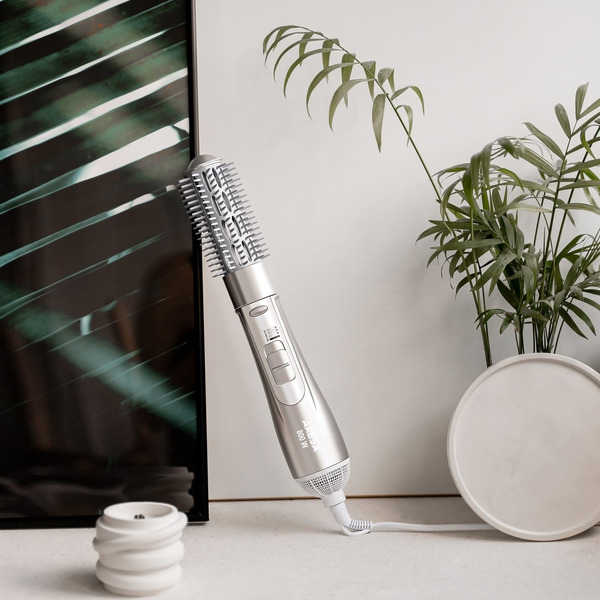 Фен-щетка Aresa AR-3207