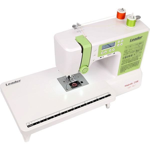 Швейная машина Leader Majestic 250E