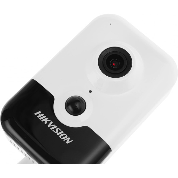 IP-камера Hikvision DS-2CD2443G2-I (2.8 мм)
