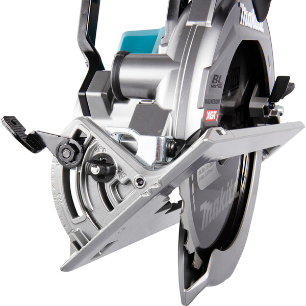 Циркулярная пила Makita RS002GZ (без АКБ)